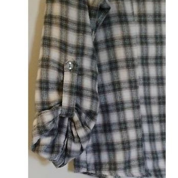 Plaid Flannel Tapered Button Shirt - Picture 3 of 4
